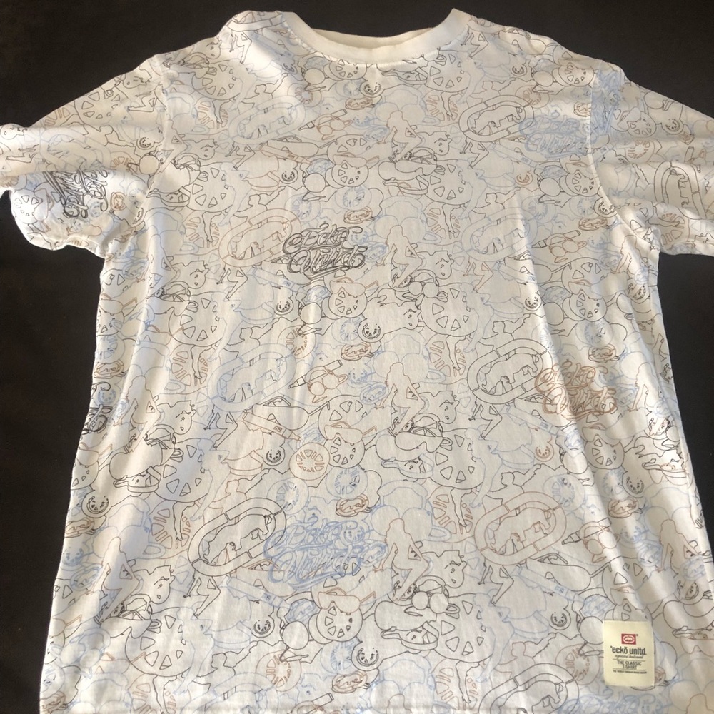 Size xl ecko t-shirt